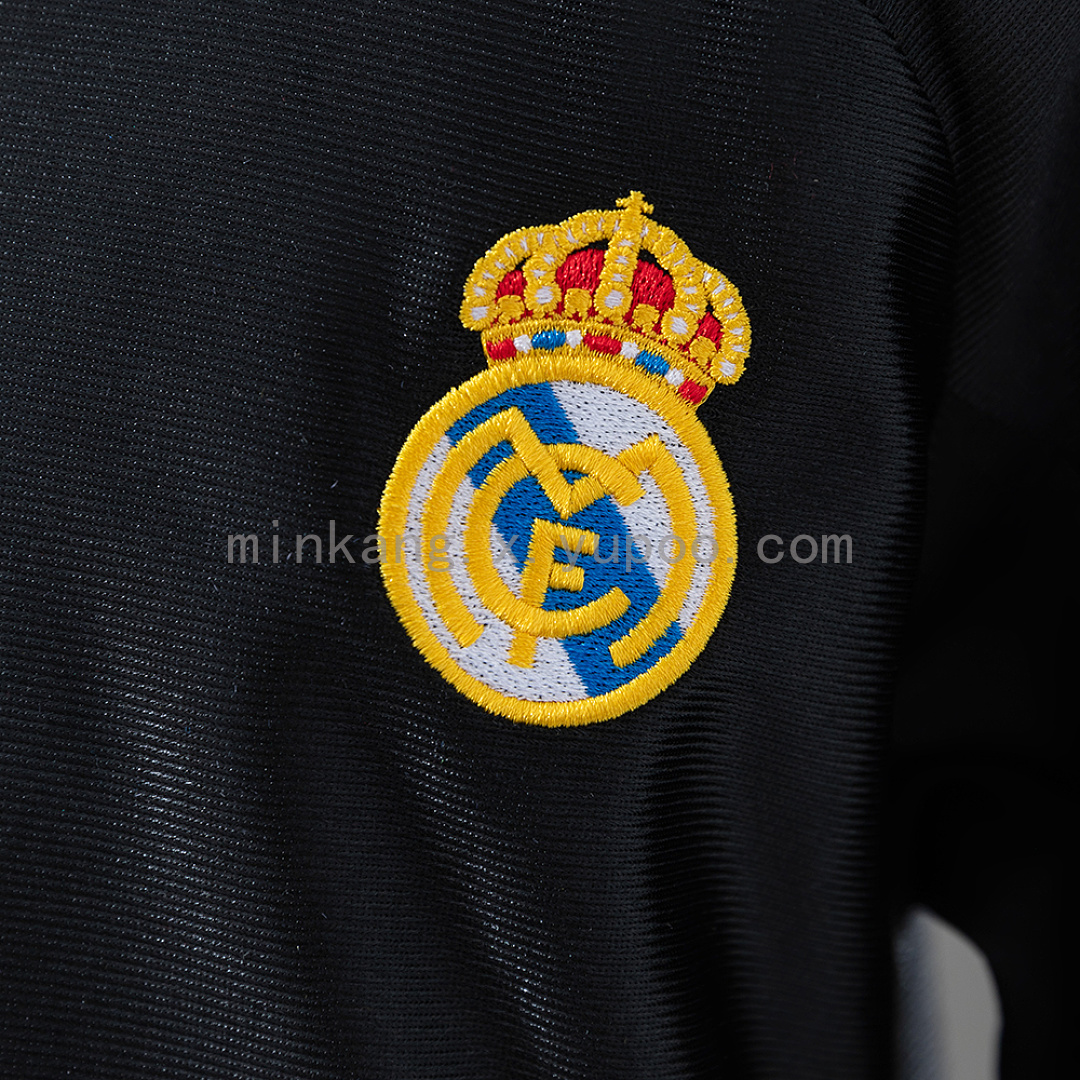 Real Madrid 99/01 Away Retro Kids Kit Jersey Size 16-28 8