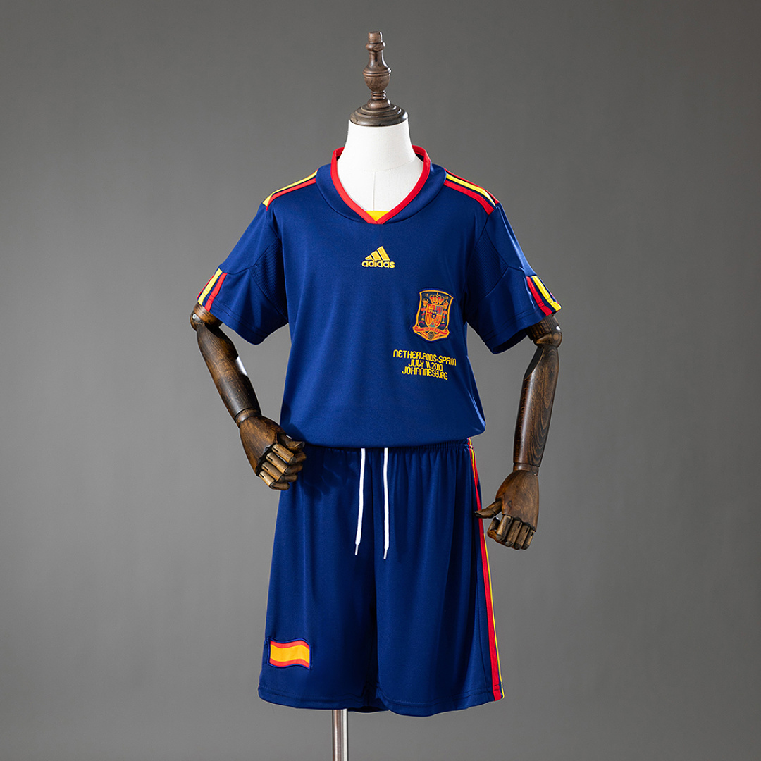 Spain 2010 Away Retro Kids Kit Jersey SIZE 16-28 3