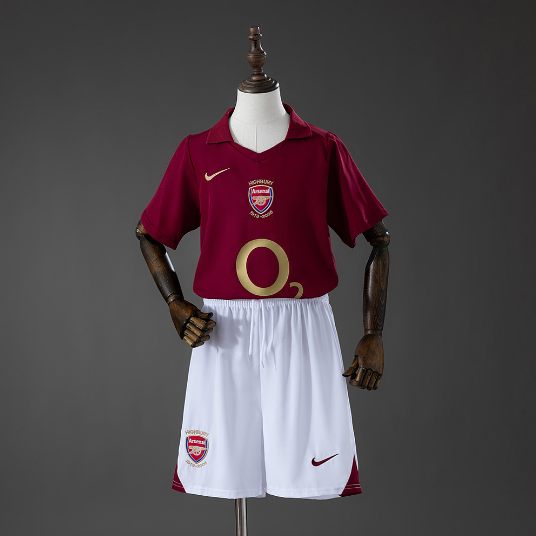 Arsenal 05/06 Home Retro Kids Kit Jersey Size 16-28 3