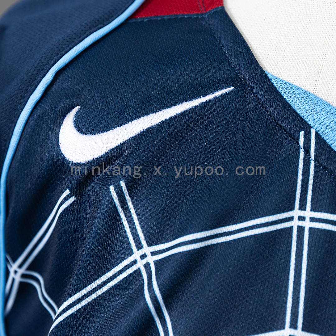 Atletico Madrid 04/05 Away Retro Long-Sleeve Kids Kit Jersey SIZE 16-28 7