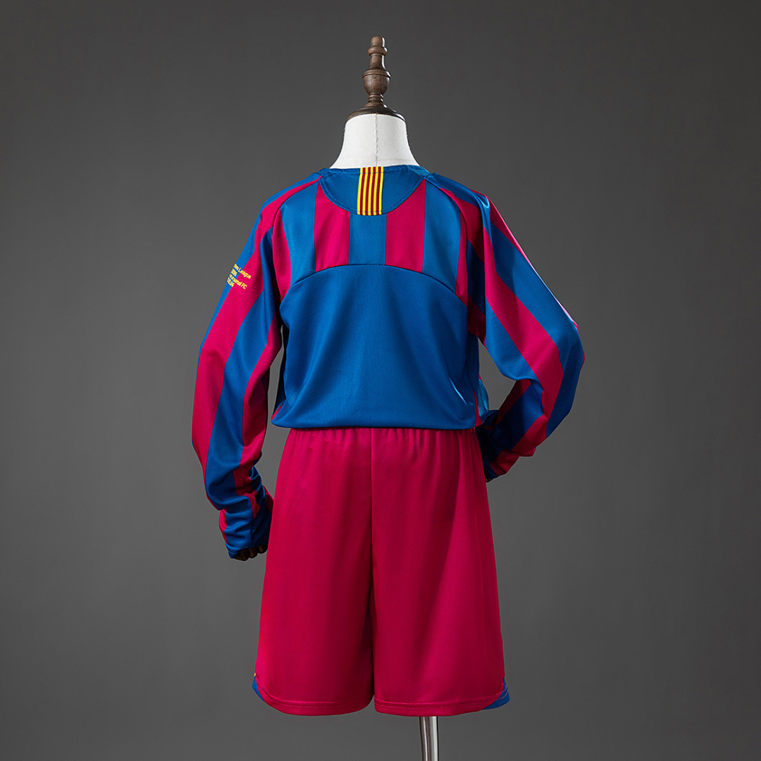Barcelona 05/06 Home (UEFA Champions League) Retro Long Sleeve Kids Kit Jersey SIZE 16-28 2