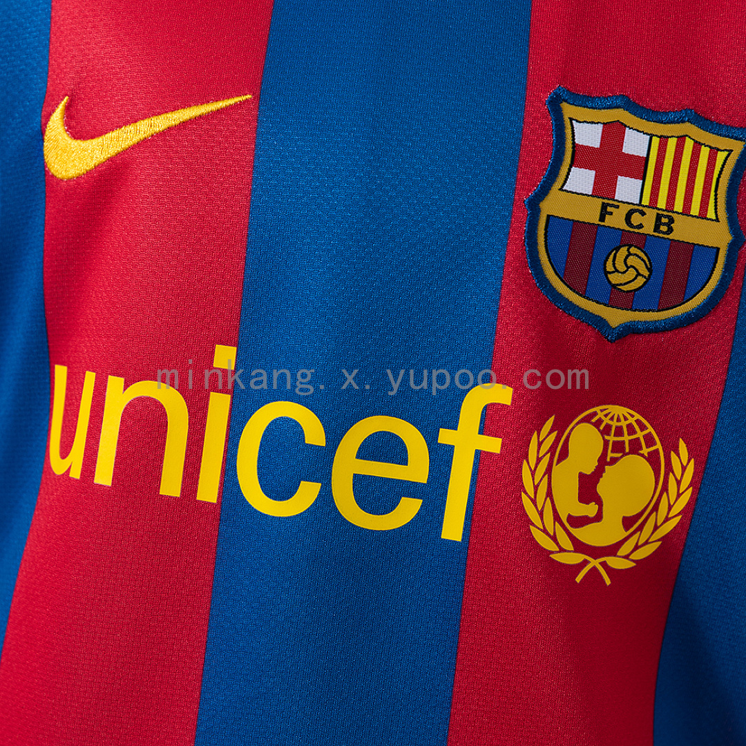 Barcelona 10/11 Home Retro Kids Kit Jersey Size 16-28 9