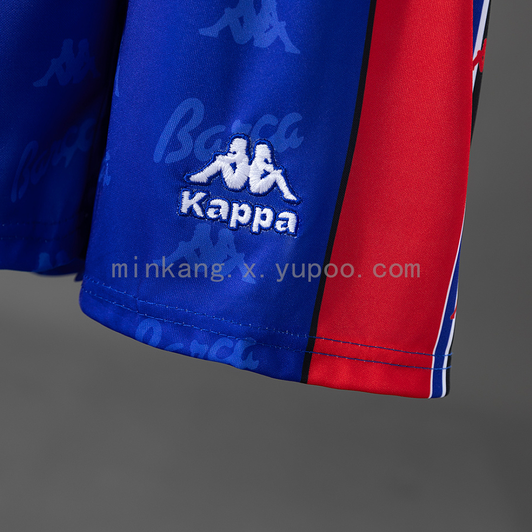 Barcelona 96/97 Home Retro Kids Kit Jersey Size 16-28 4