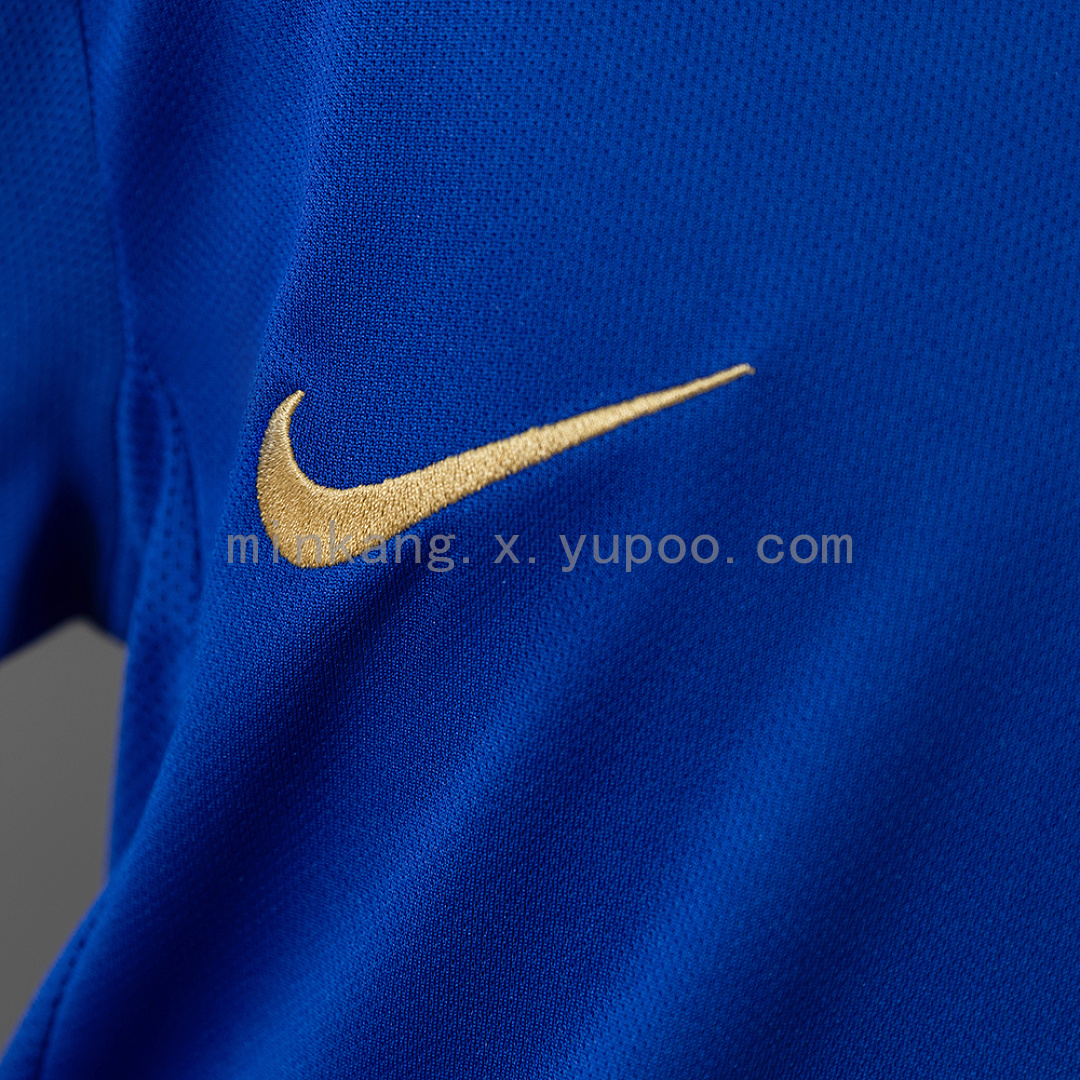 Italy 1996 Home Retro Kids Kit Jersey Size 16-28 7