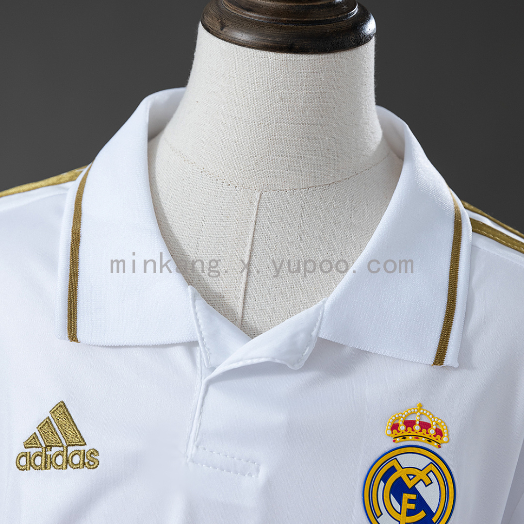 Real Madrid 11/12 Home Retro Kids Kit Jersey Size 16-28 10