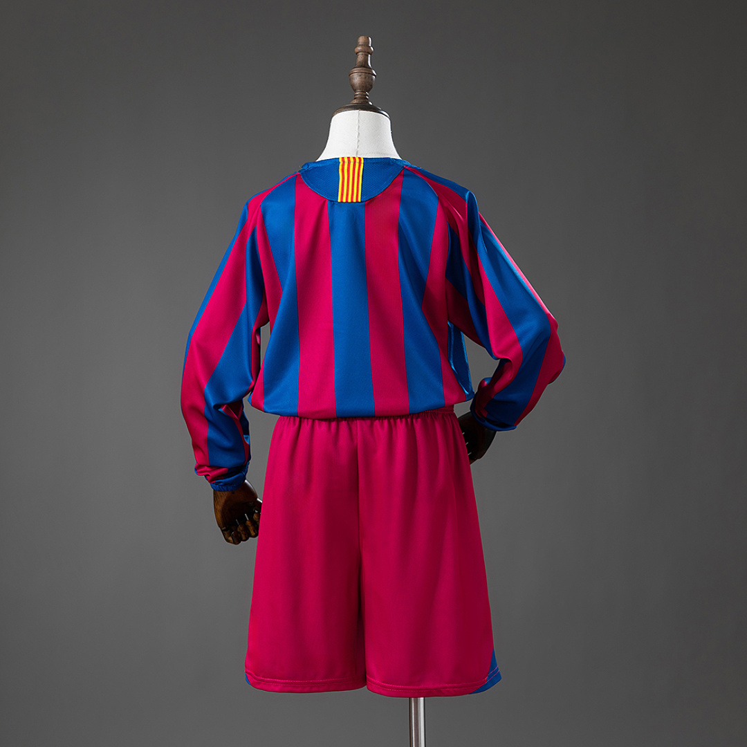 Barcelona 05/06 Home (League Edition) Retro Long Sleeve Kids Kit Jersey SIZE 16-28 2