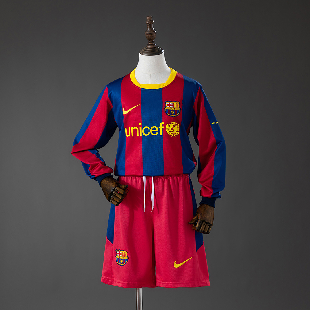 Barcelona 10/11 Home Retro Long Sleeve Kids Kit Jersey SIZE 16-28 2