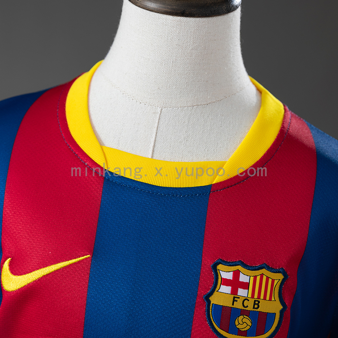 Barcelona 10/11 Home Retro Long Sleeve Kids Kit Jersey SIZE 16-28 10