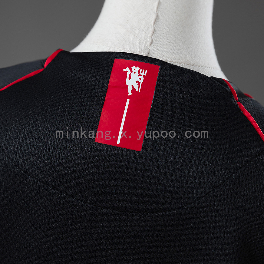 M-U 07/08 Away Retro Long Sleeve Kids Kit Jersey SIZE 16-28 4