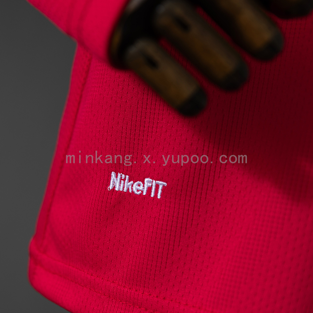 M-U 07/08 Home Retro Long Sleeve Kids Kit Jersey SIZE 16-28 13