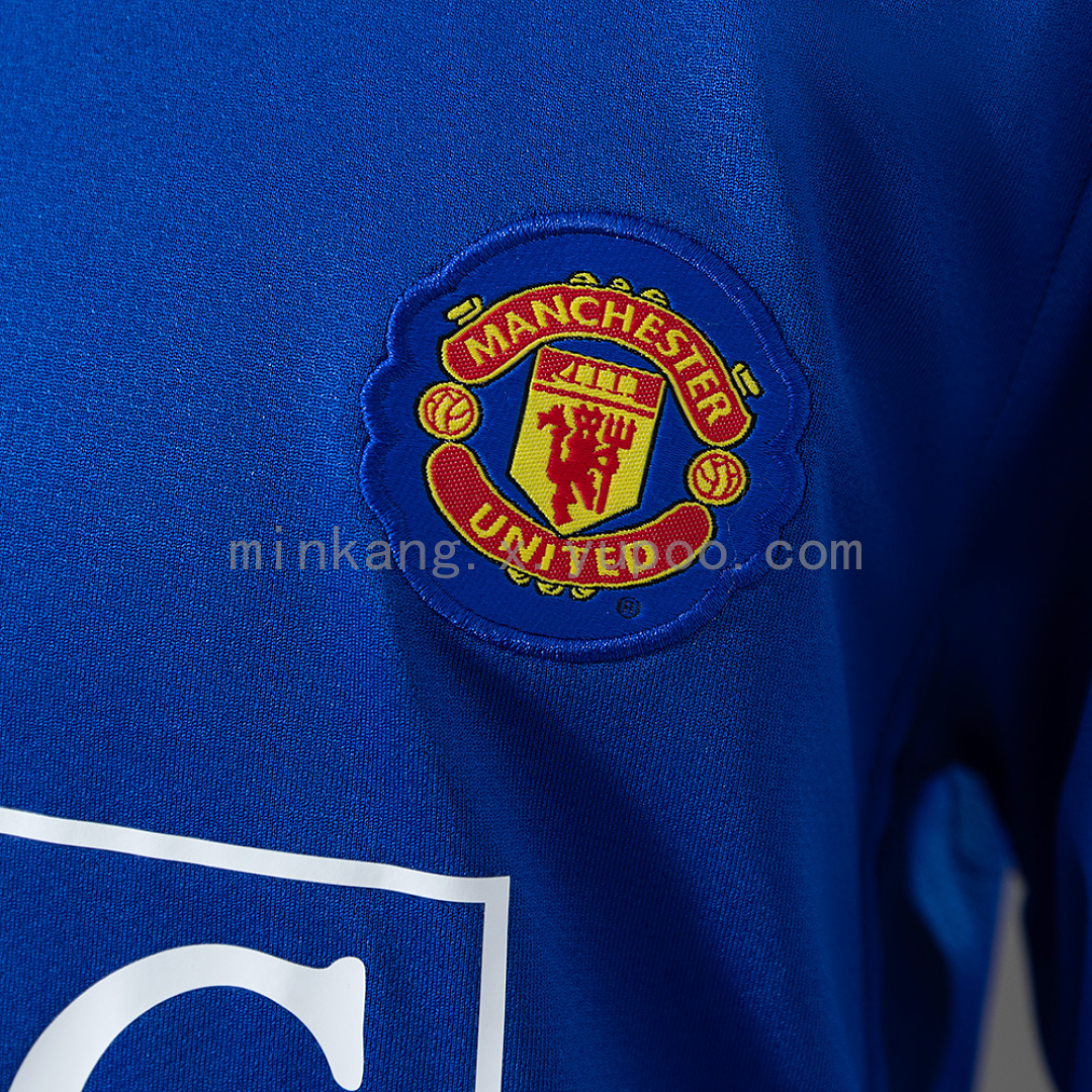 M-U 08/09 Third Away Retro Long-Sleeve Kids Kit Jersey Size 16-28 9