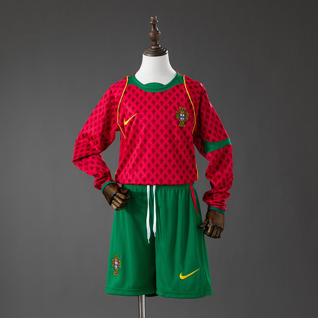 Portugal 2004 Home Retro Long Sleeve Kids Kit Jersey SIZE 16-28 3