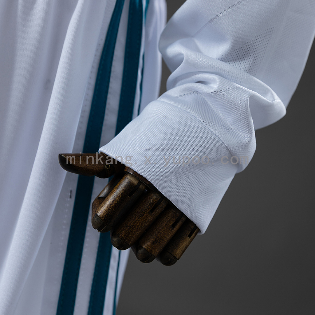 Real Madrid 17/18 Home Retro Long Sleeve Kids Kit Jersey Size 16-28 5