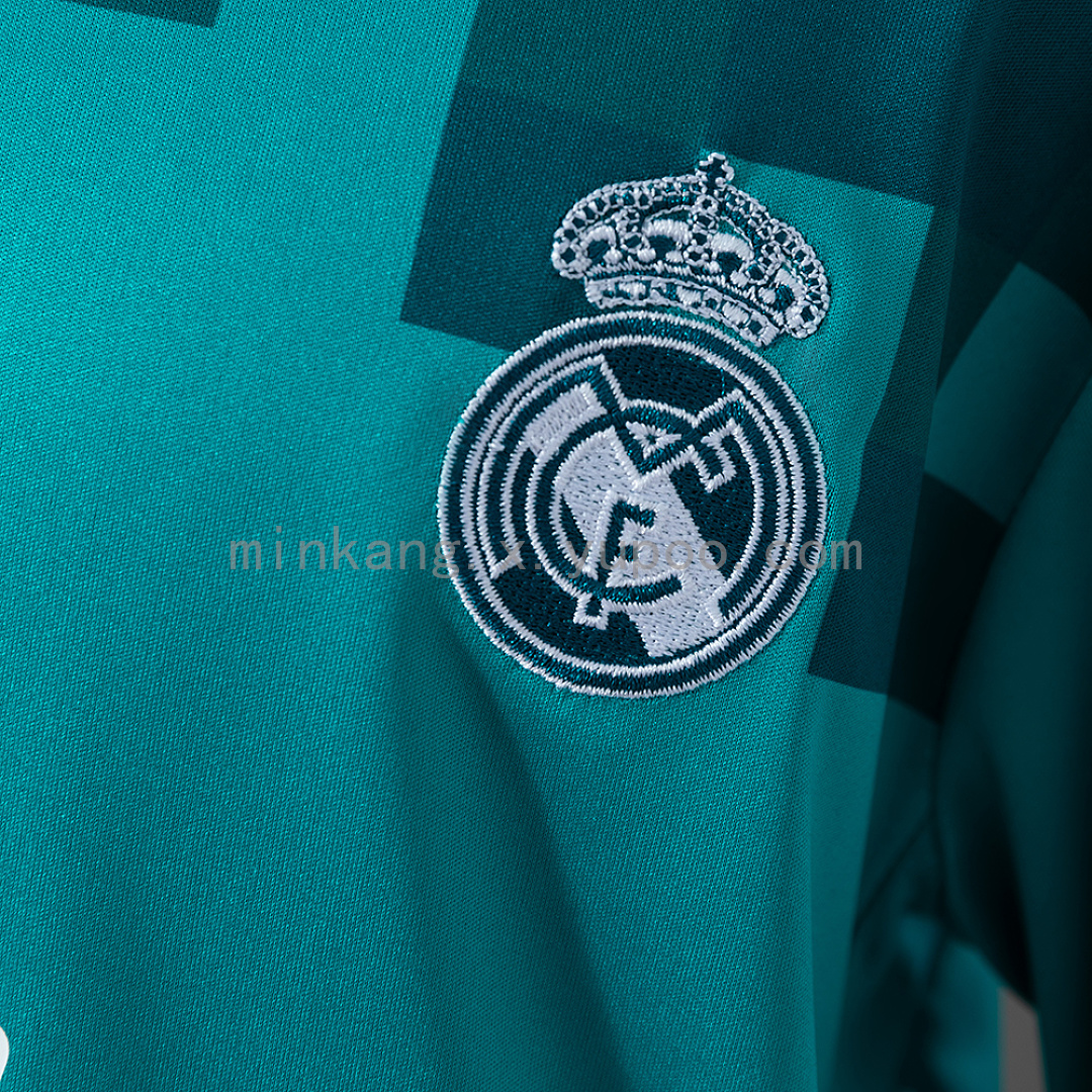 Real Madrid 17/18 Third Away Retro Long Sleeve Kids Kit Jersey SIZE 16-28 8