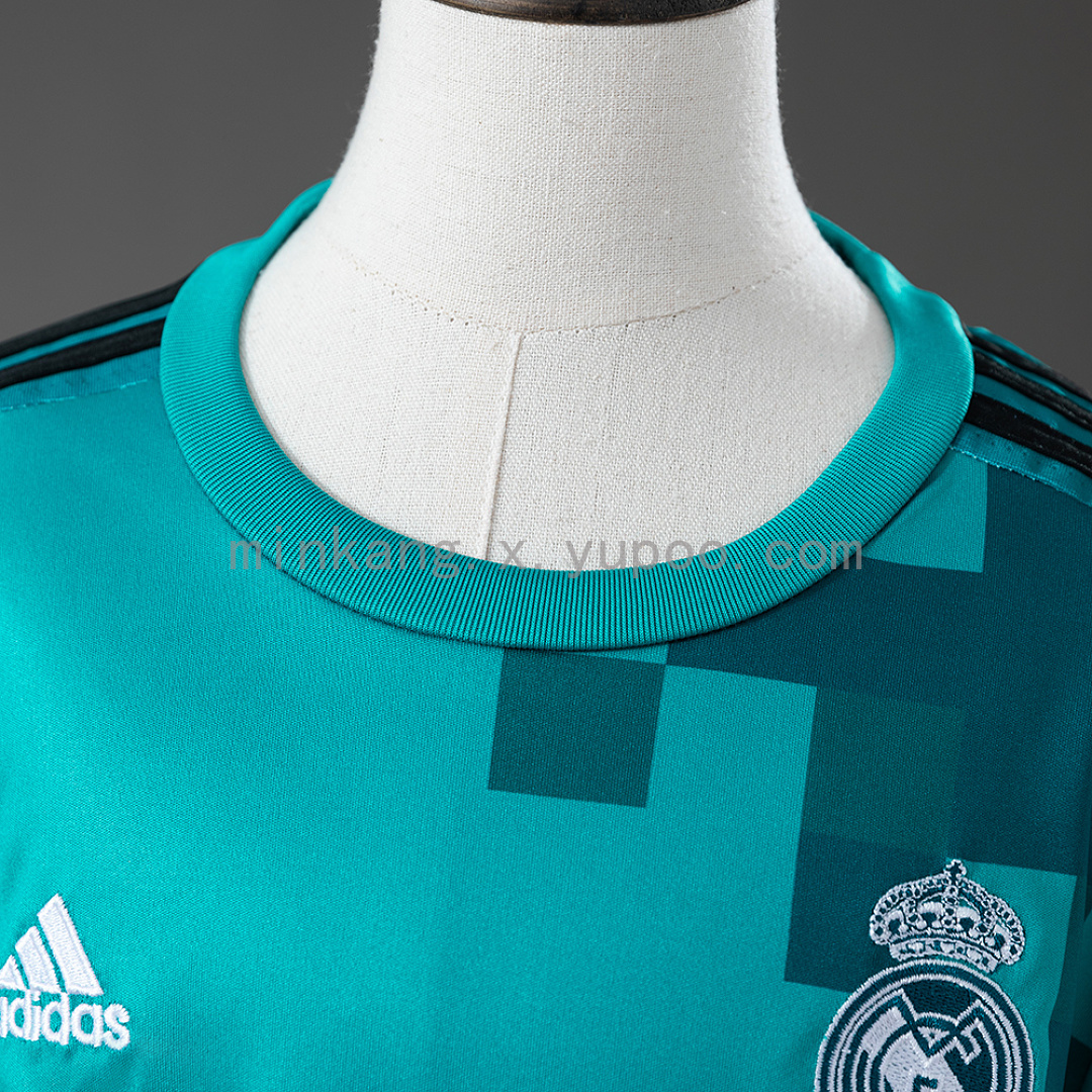 Real Madrid 17/18 Third Away Retro Long Sleeve Kids Kit Jersey SIZE 16-28 10