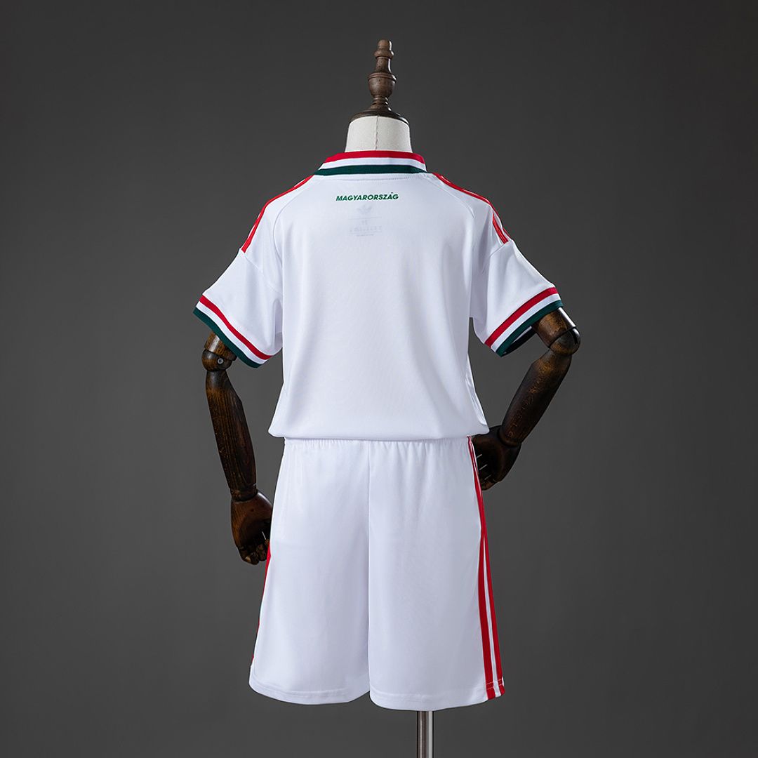 Hungary 2026 Away Kids Kit Jersey SIZE 16-30 2
