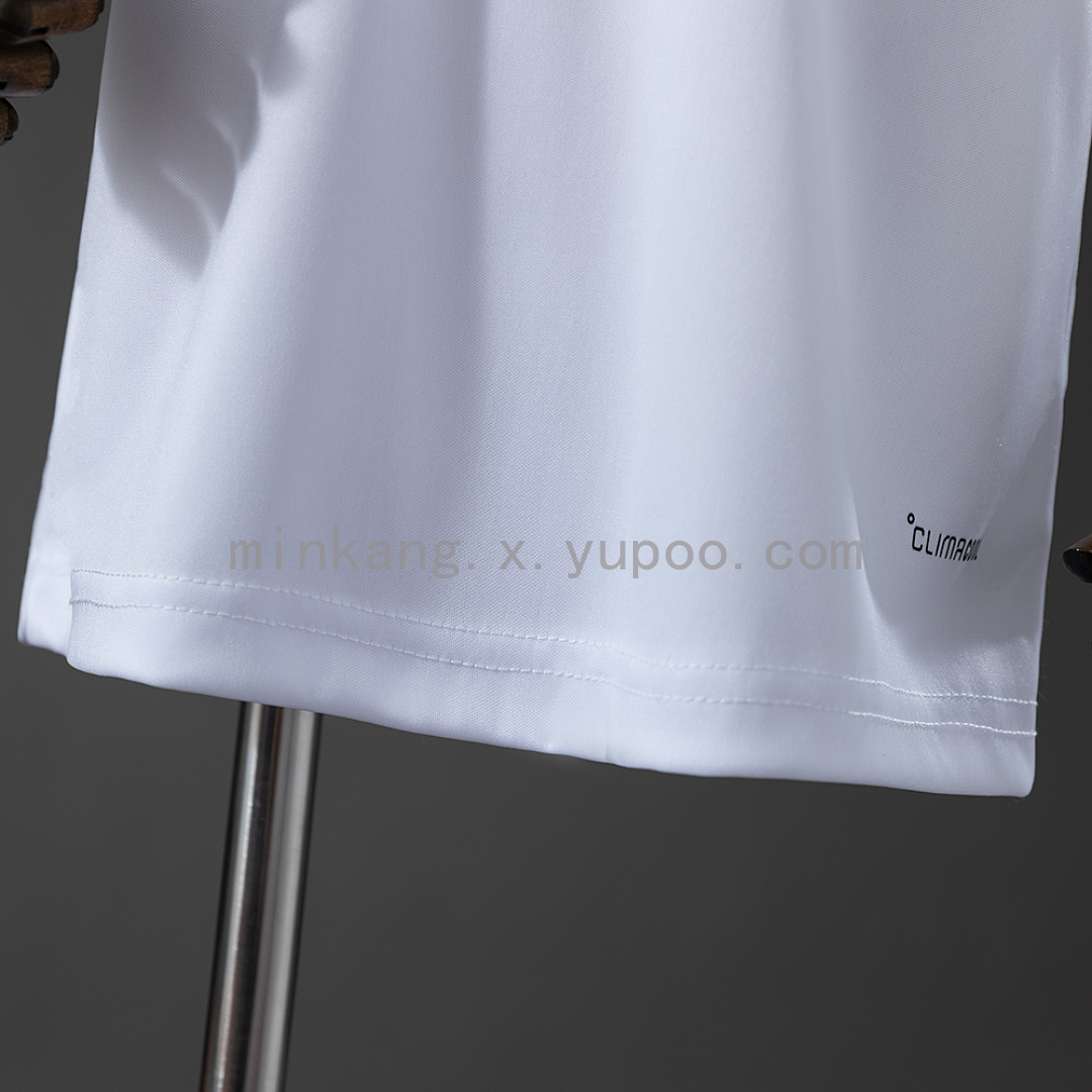 Hungary 2026 Away Kids Kit Jersey SIZE 16-30 12