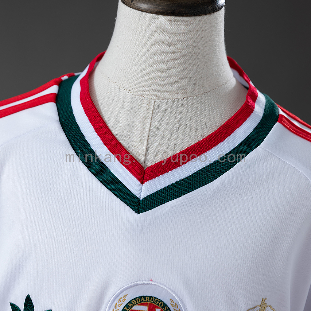 Hungary 2026 Away Kids Kit Jersey SIZE 16-30 10
