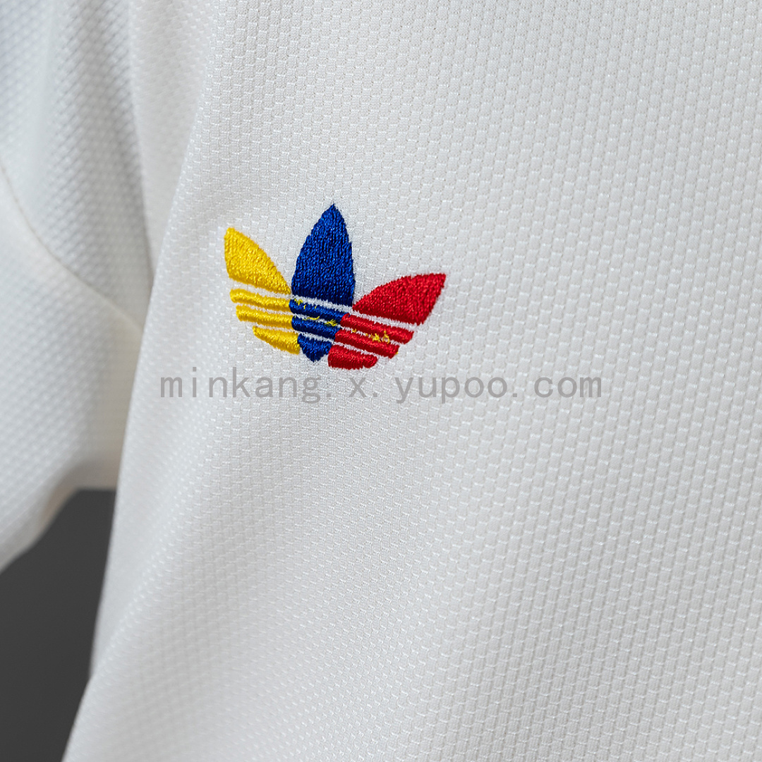 Venezuela 2026 Away Kids Kit Jersey Size 16-30 8