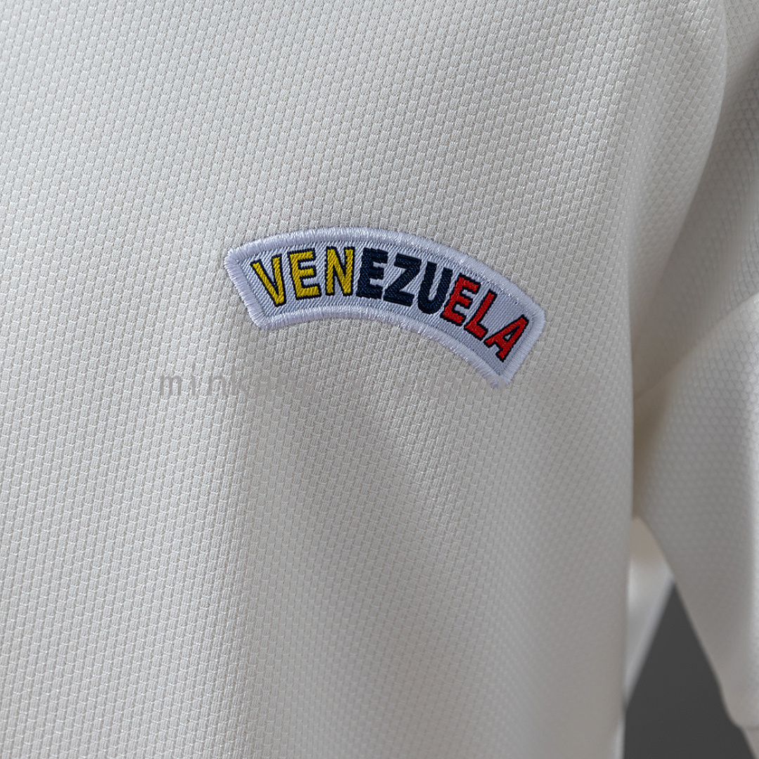Venezuela 2026 Away Kids Kit Jersey Size 16-30 9