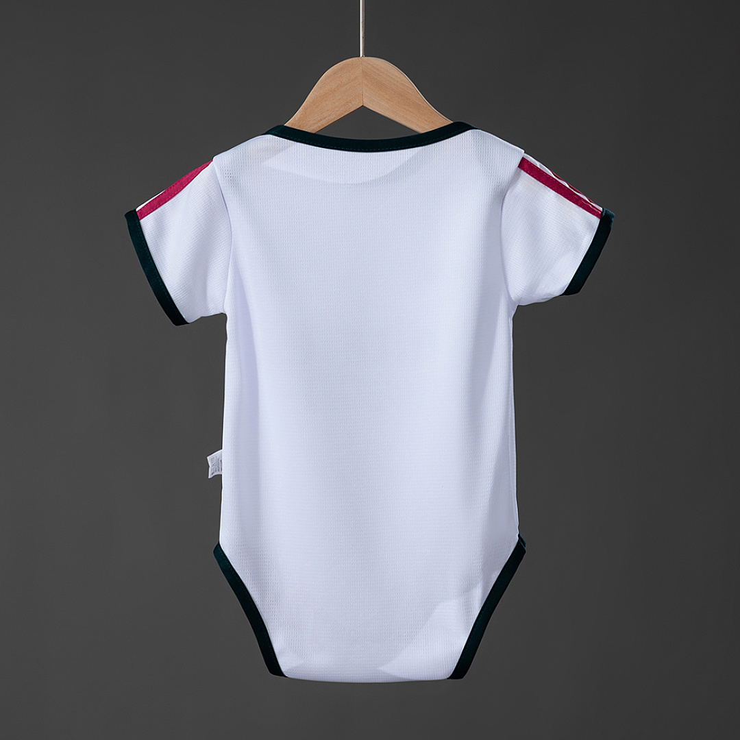 Real Madrid 26/27 Home Baby Jersey SIZE 9/12 2