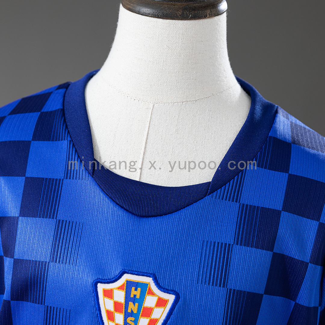Croatia 2026 Away Kids Kit Jersey SIZE 16-28 8