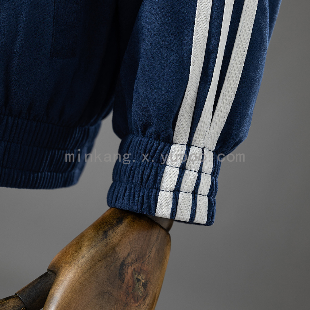 M-U CNY Tang Jacket S-XXL 5