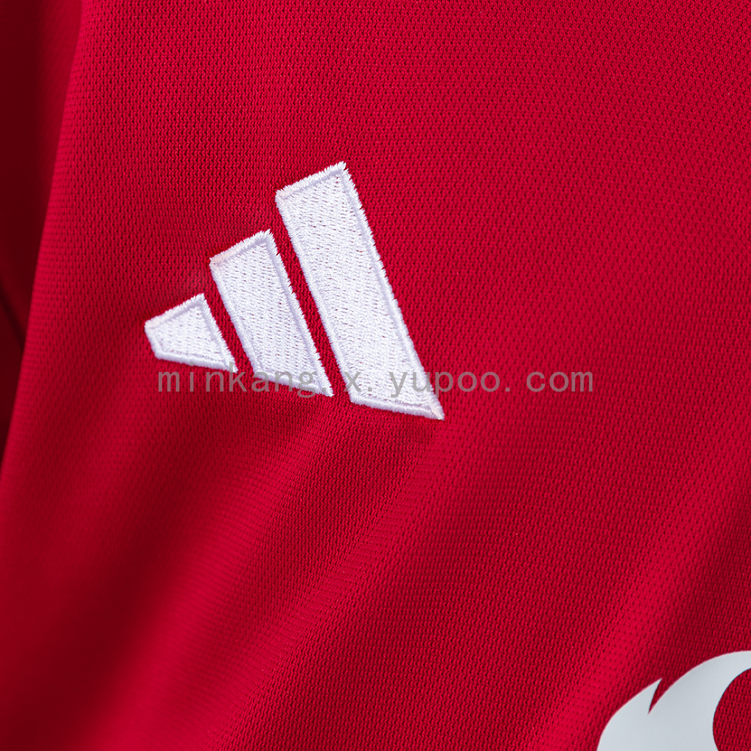 M-U 26/27 Home Kids Kit Jersey Size 16-28 8