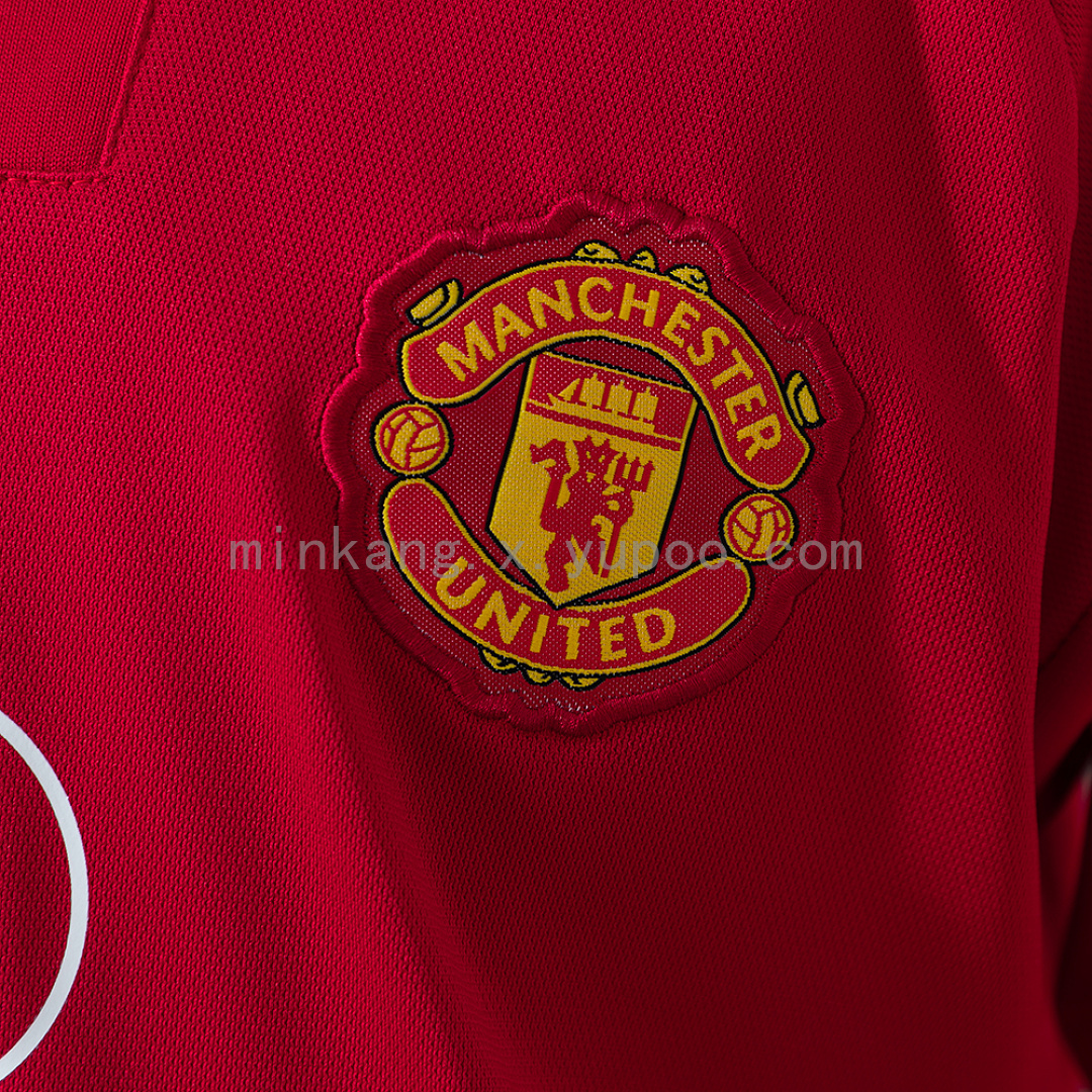 M-U 26/27 Home Kids Kit Jersey Size 16-28 9