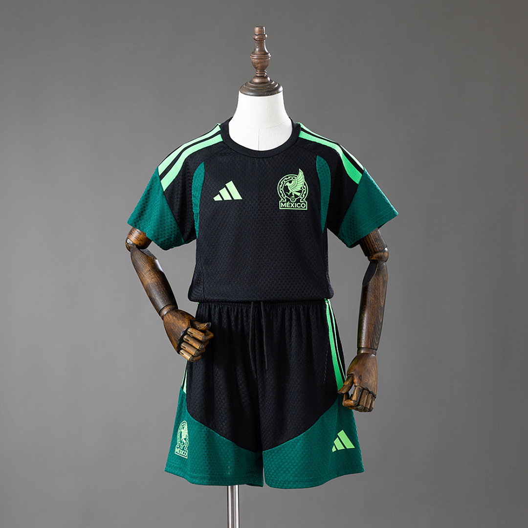 Mexico 2026 Player Version Training Kids Kit Jersey - Black Size 16-28 2