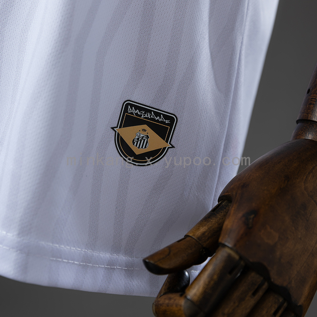 Santos 26/27 Home Kids Kit Jersey Size 16-28 10