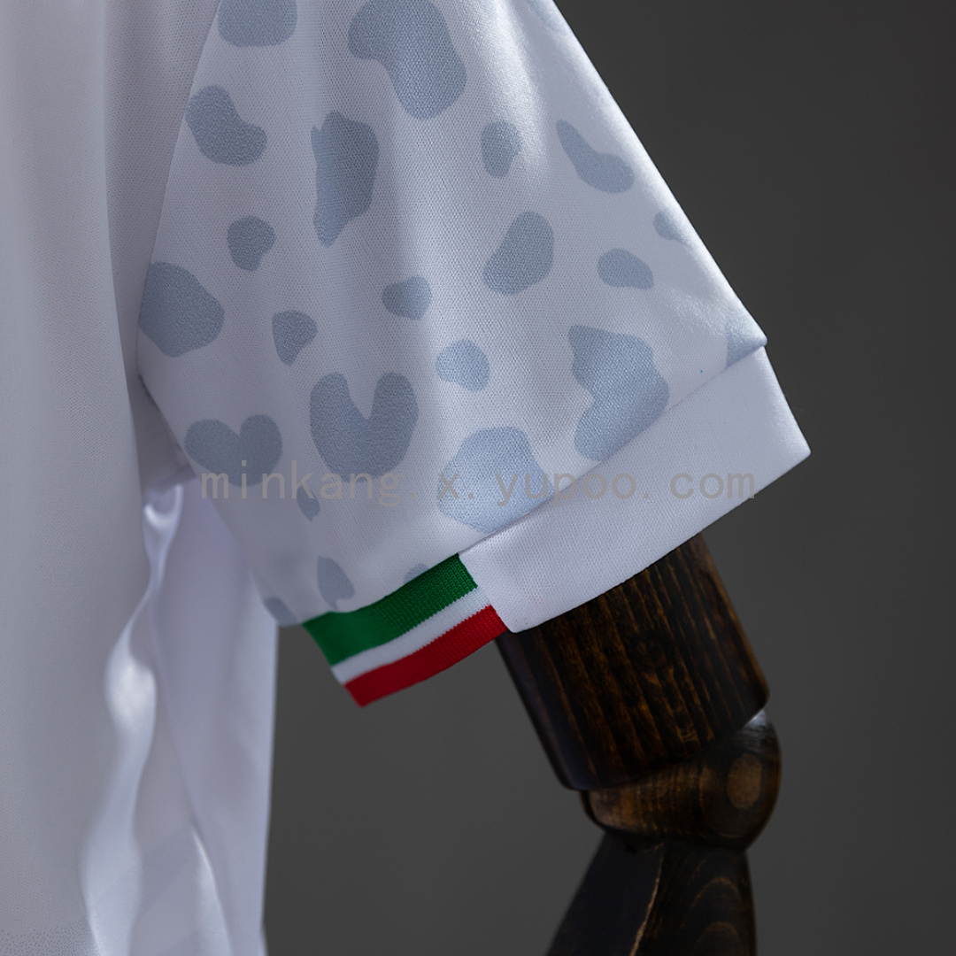Iran 2026 Home Kids Kit Jersey Size 16-28 5