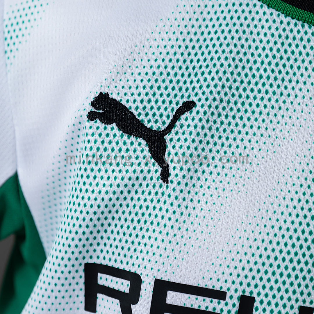 Borussia Monchengladbach 26/27 Home Kids Kit Jersey Size 16-28 6