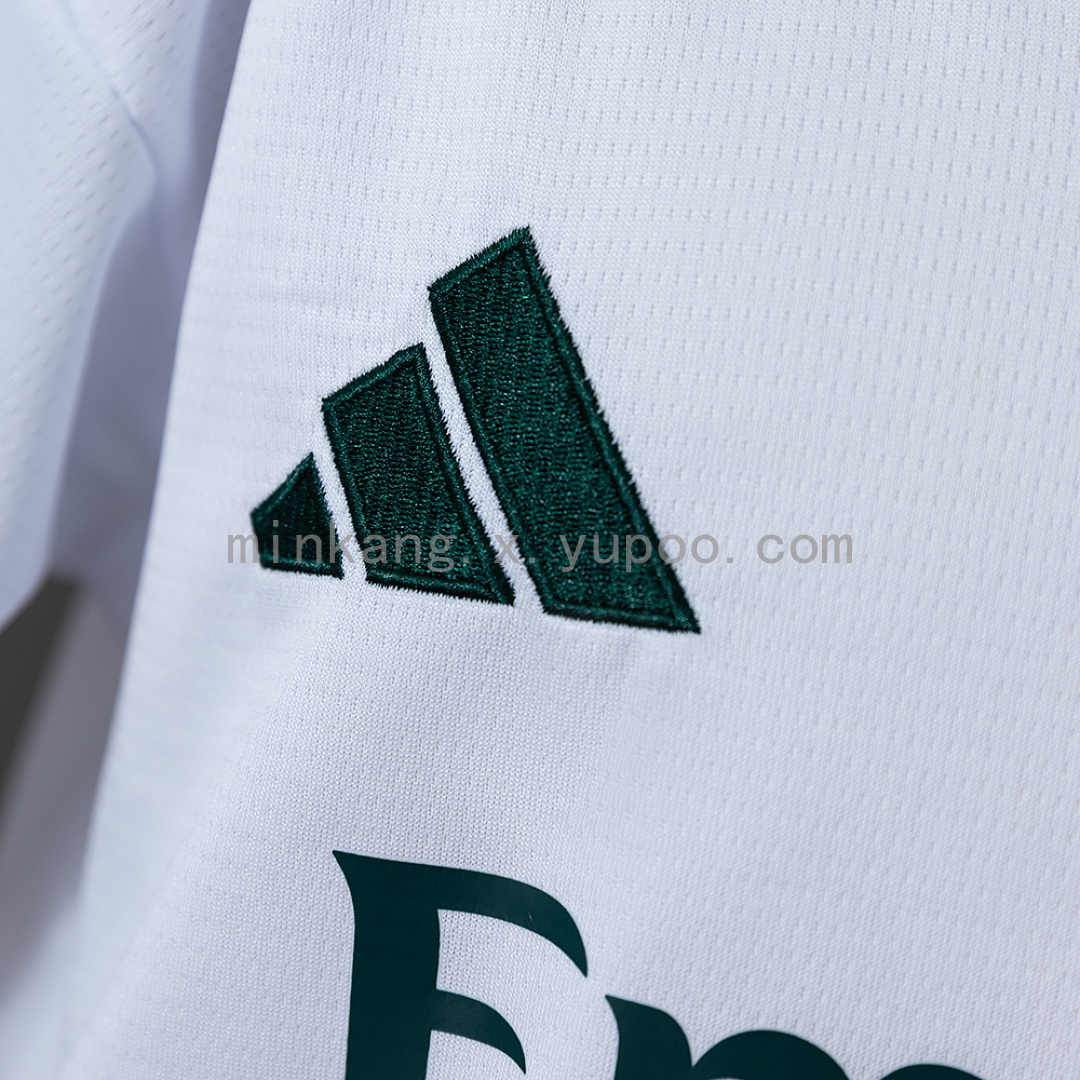 Real Madrid 26/27 Home Kids Kit Jersey Size 16-28 11