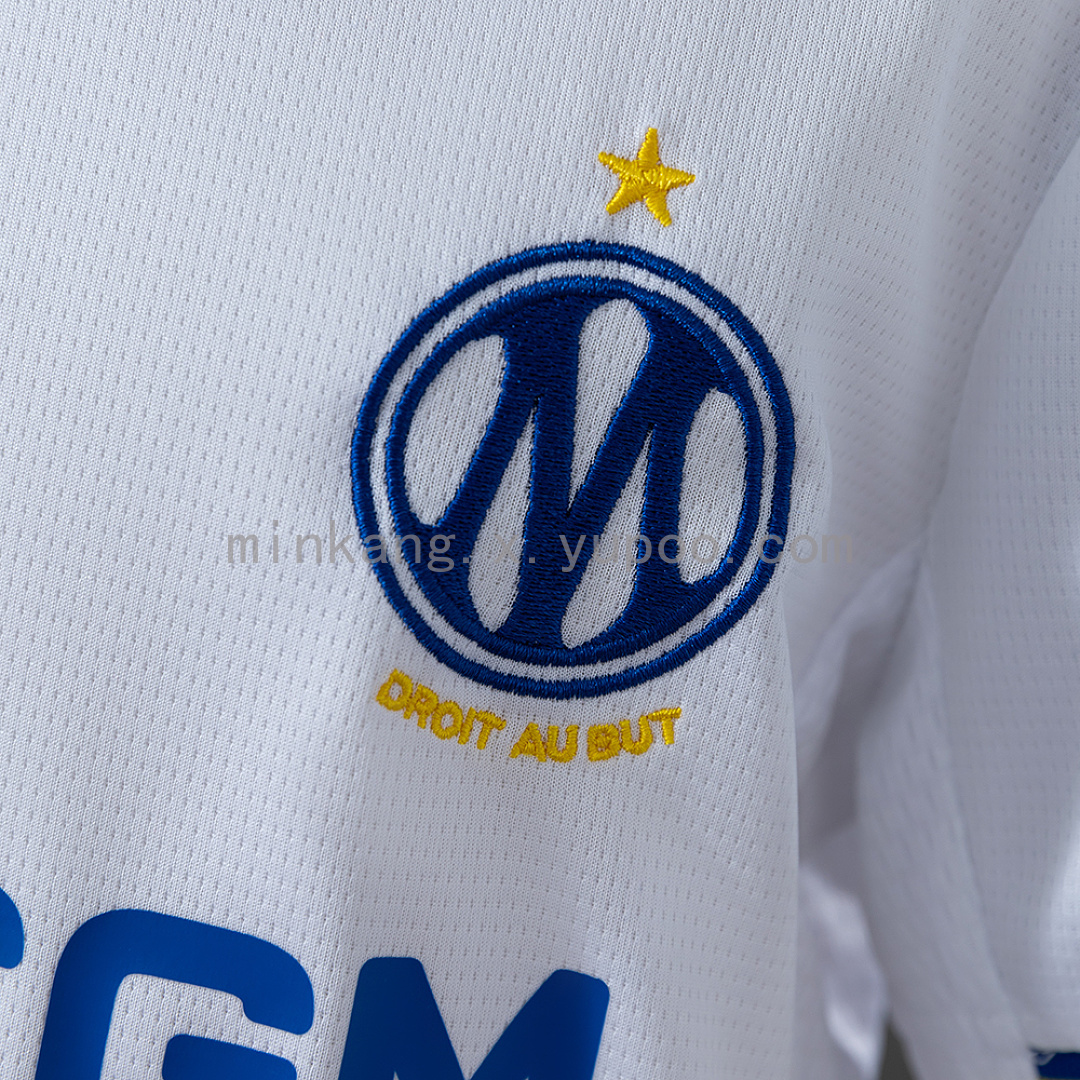 Olympique de Marseille 26/27 Home Kids Kit Jersey Size: 16-28 12