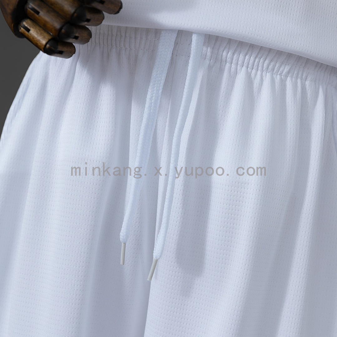 Olympique de Marseille 26/27 Home Kids Kit Jersey Size: 16-28 9