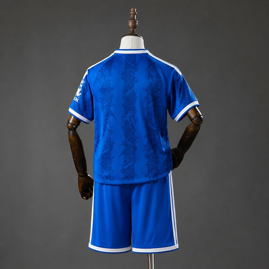 Leicester City 26/27 Home Kids Kit Size 16-28 3