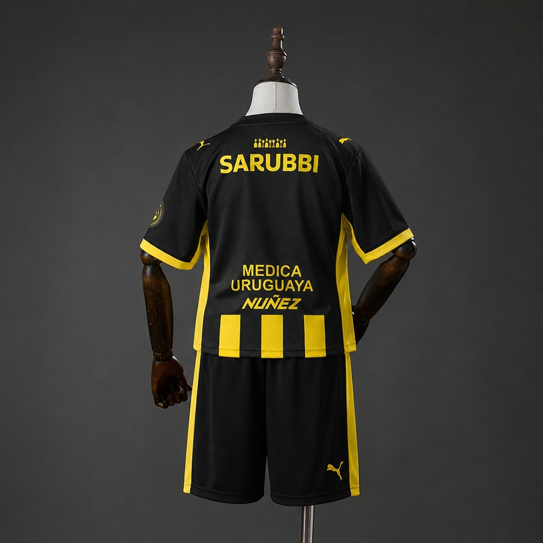 Peñarol 26/27 Home Kids kit Size 16-28 2