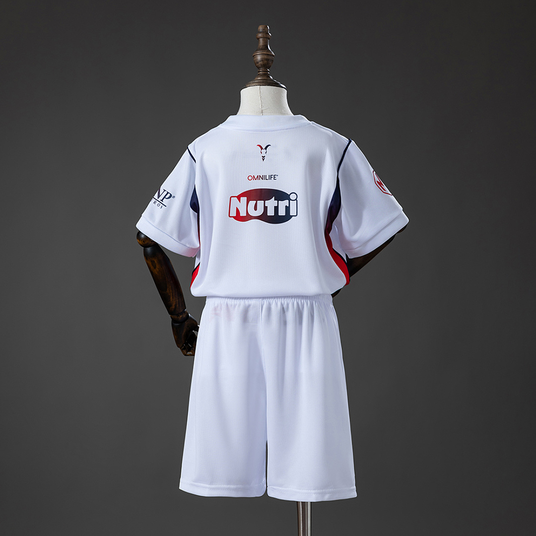 Chivas de Guadalajara 26/27 Away Kids Kit Size 16-28 2