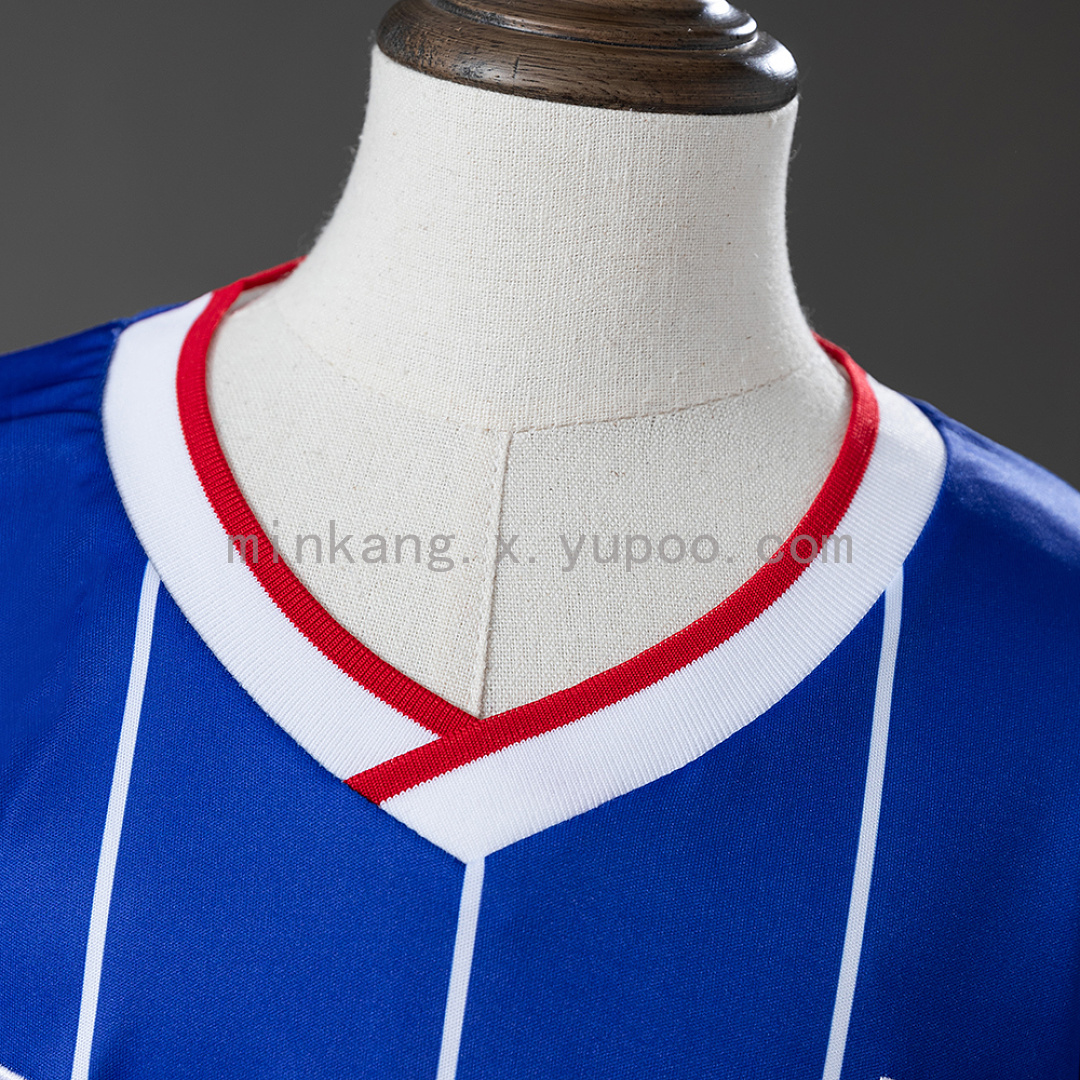 Rangers 26/27 Home Kids kit Size 16-28 13