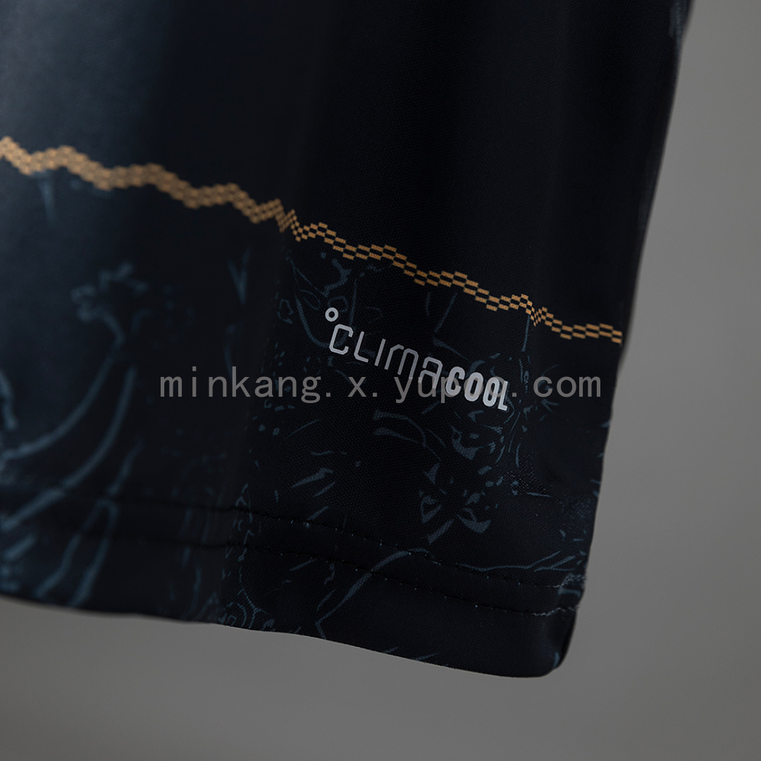 Ajax 26/27 Away Kids kit Size 16-28 4