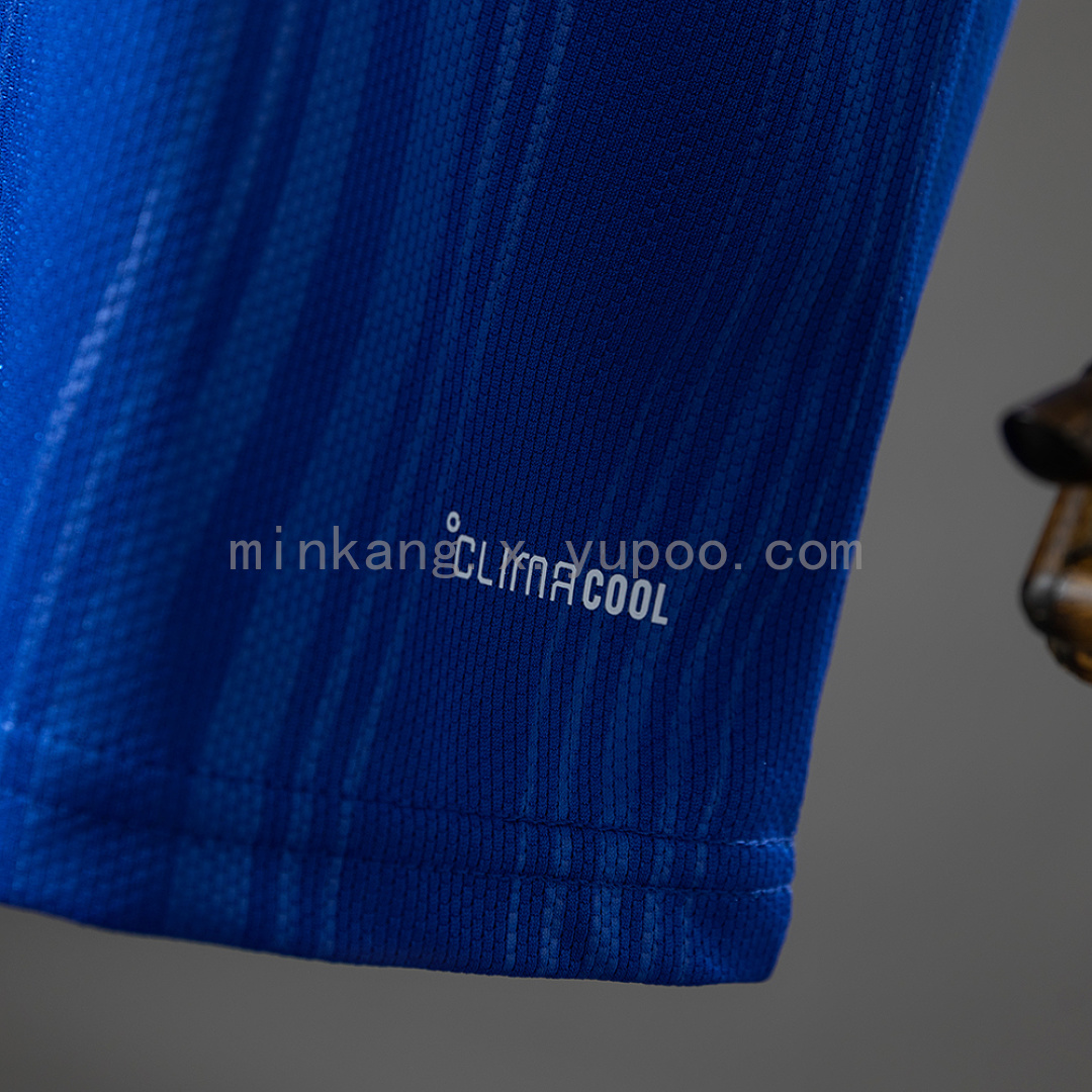 M-U 26/27 Away Kids Kit Jersey Size 16-28 4