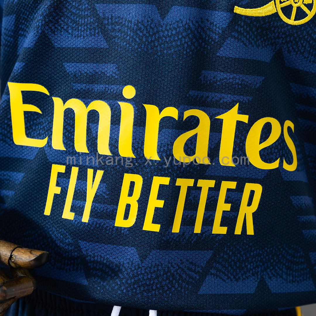 Arsenal 26/27 Away Kids Kit Jersey Size 16-28 11