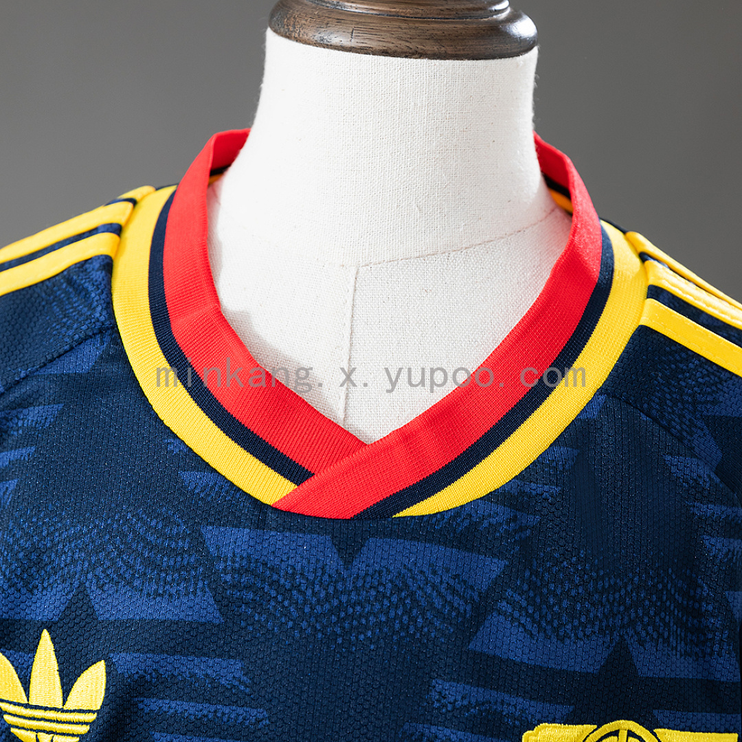 Arsenal 26/27 Away Kids Kit Jersey Size 16-28 12