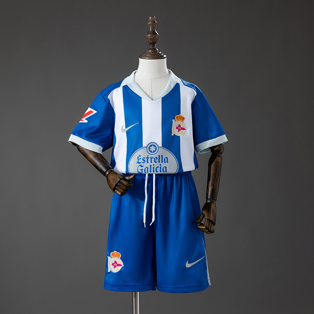Deportivo de La Coruña 26/27 Home Kids kit Jersey Size 16-28 3