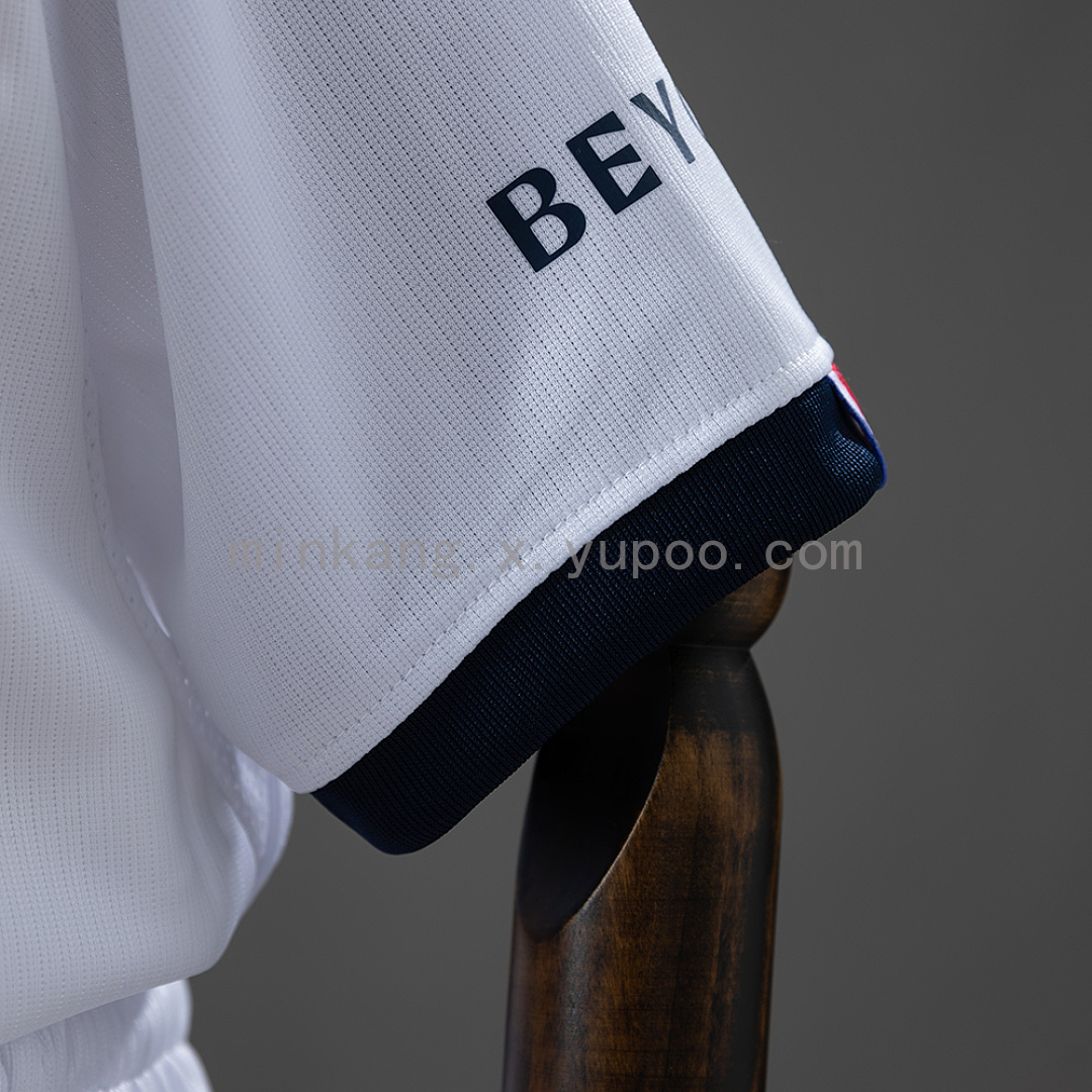 PSG 26/27 Away Kids kit Jersey Size 16-30 8