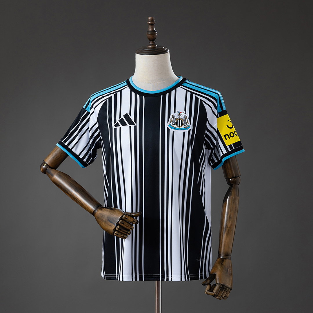 Newcastle United 26/27 Home Jersey S-XL