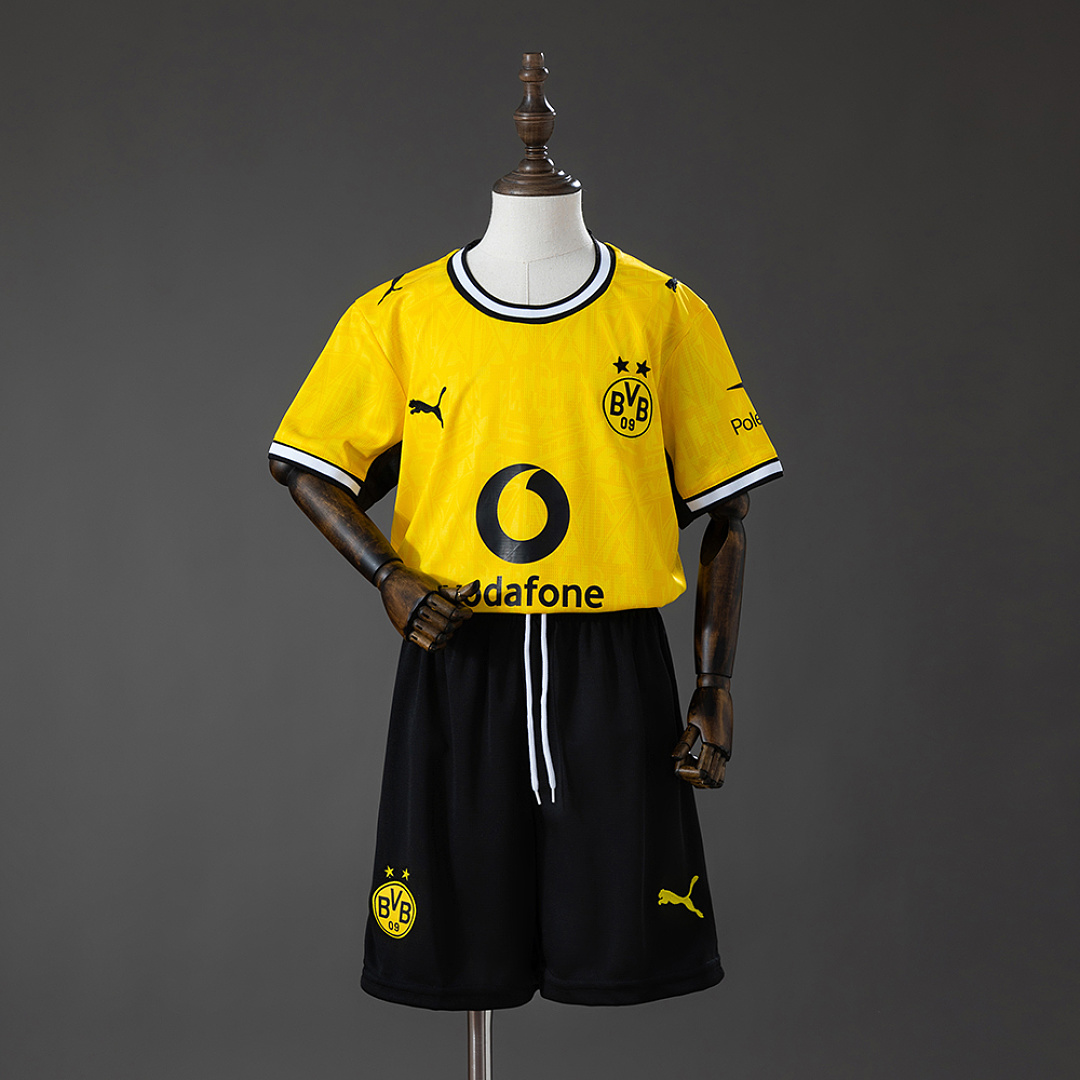 Borussia Dortmund 26/27 Home Kids kit Jersey Size 16-28