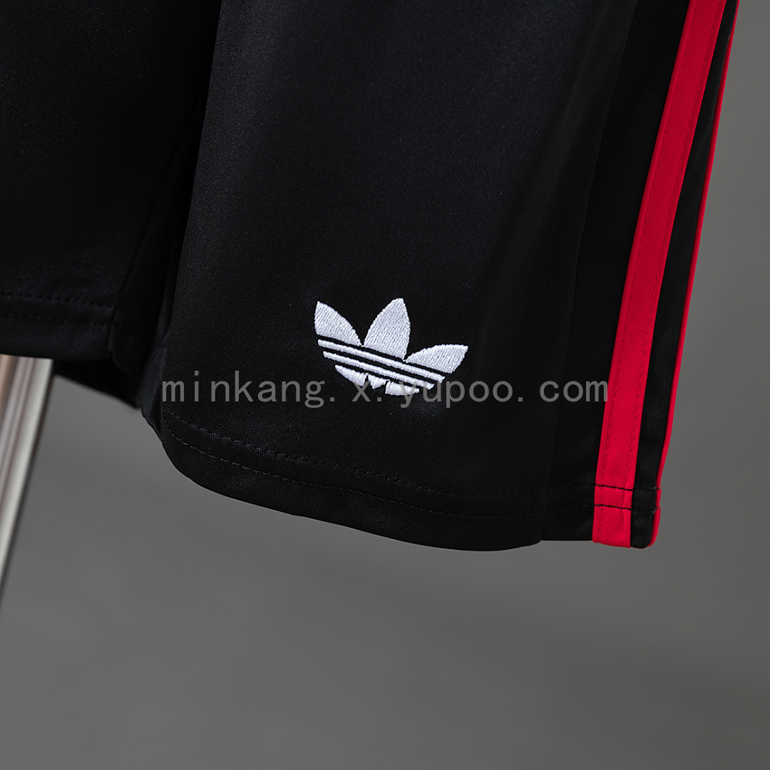 Flamengo 26/27 Third away Kids Kit Size 16-28 8