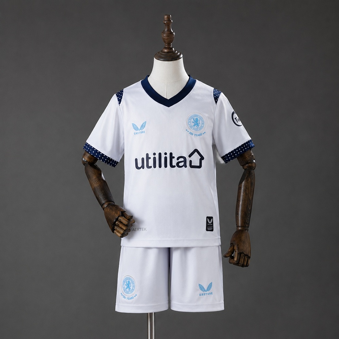 Middlesbrough 26/27 Aawy Kids Kit Size 16-28 3